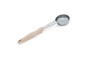 3oz Ivory Perforated Spoodle