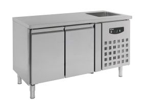 700 REFRIGERATED COUNTER SINK 2 DOORS