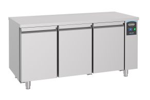 700 REFRIGERATED COUNTER 3 DOORS EXCL. MOTOR