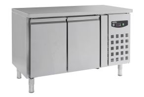 700 REFRIGERATED COUNTER 2 DOORS