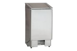 WASTE BIN WITH FOOT PEDAL 90L